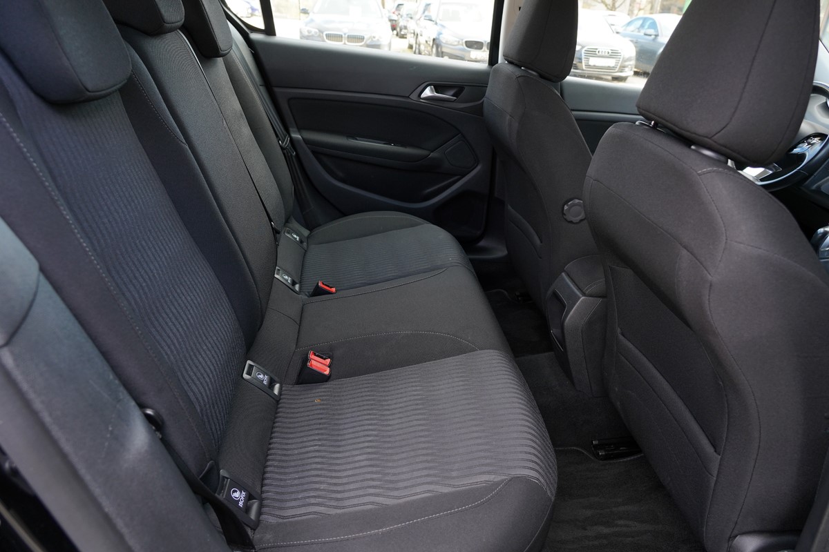 Peugeot 308 1,6 BlueHDI