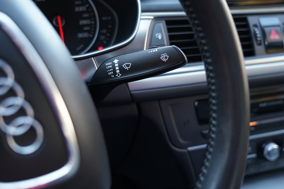 Audi A6
 3.0 TDI QUATTRO