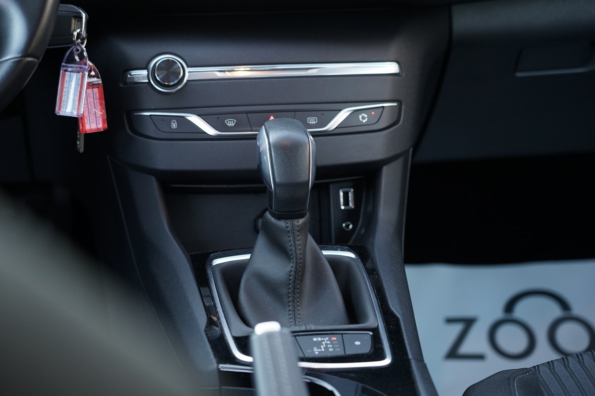 Peugeot 308 1,6 BlueHDI