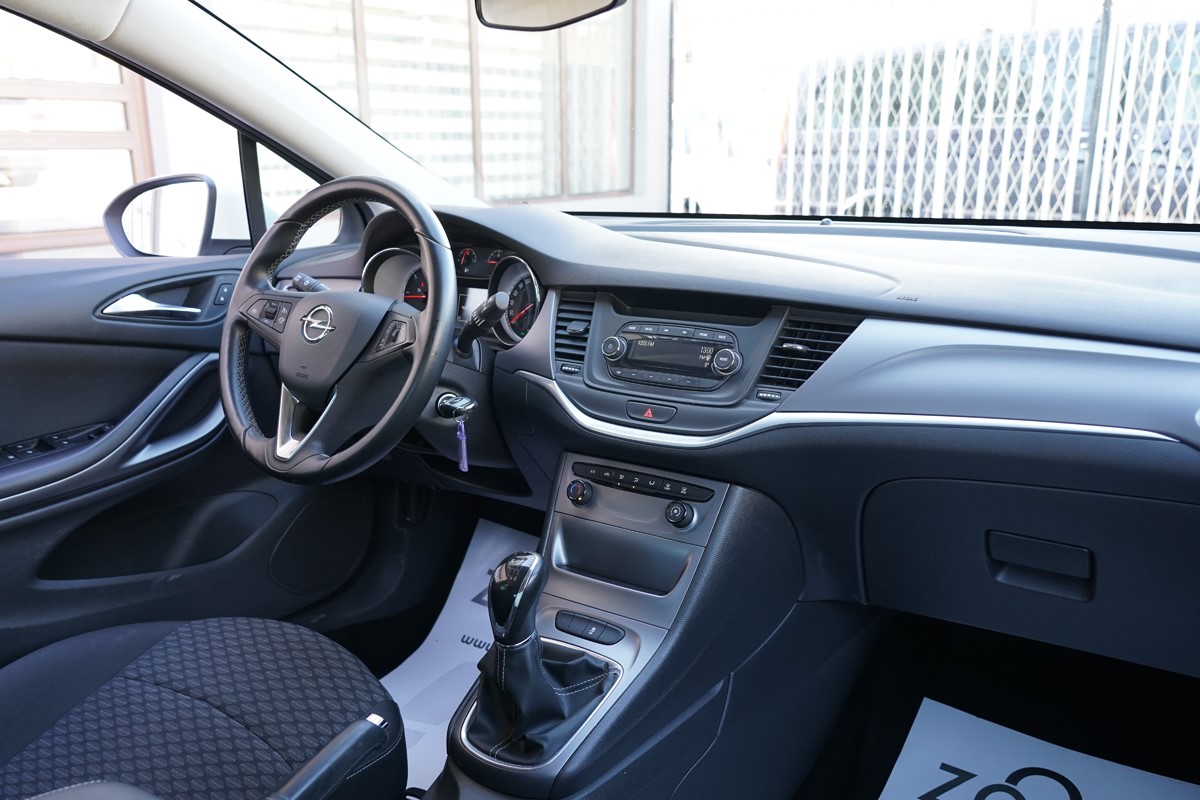 Opel Astra 1,6 CDTI