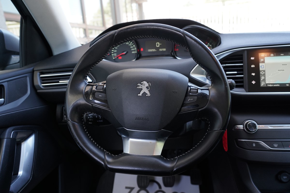 Peugeot 308 1,6 BlueHDI