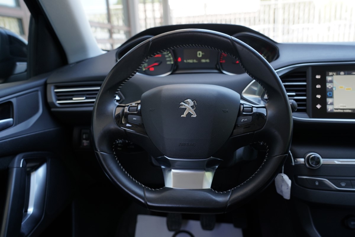 Peugeot 308 1,6 BlueHDI  SW