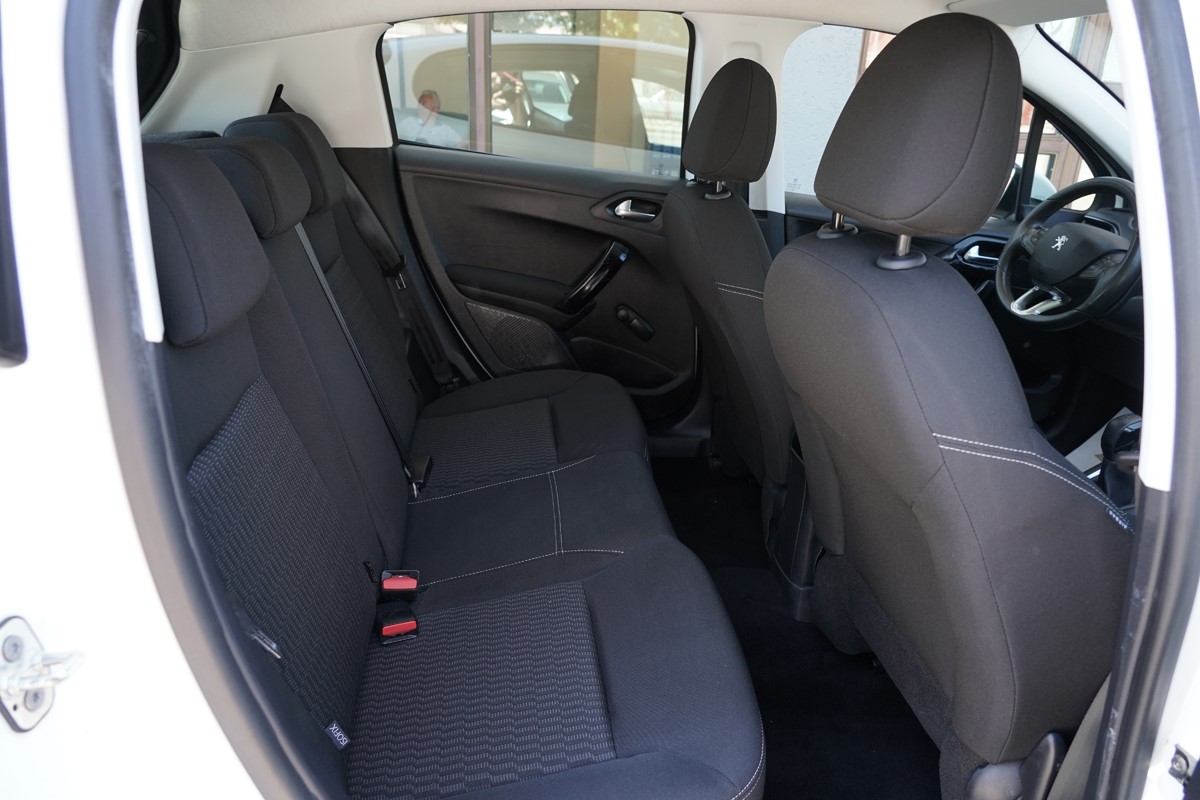 Peugeot 208 1,6 BlueHDI