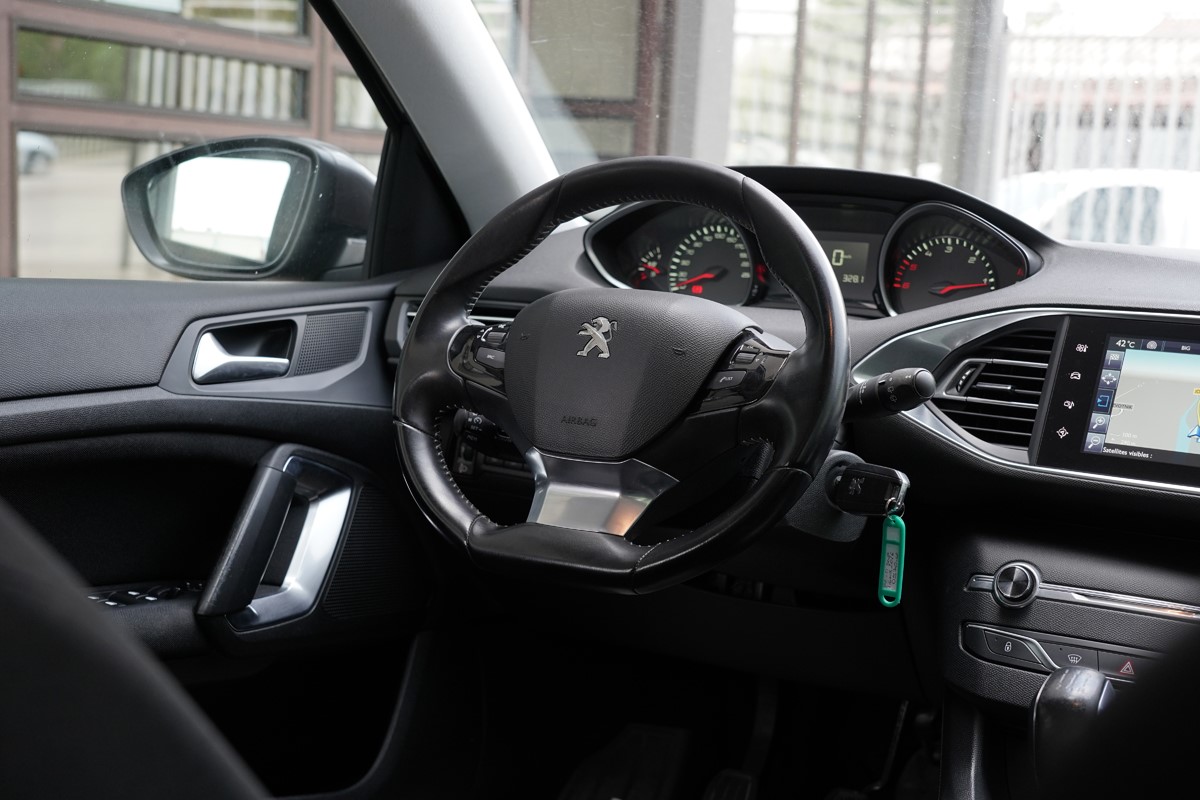 Peugeot 308 1,6 BlueHDI