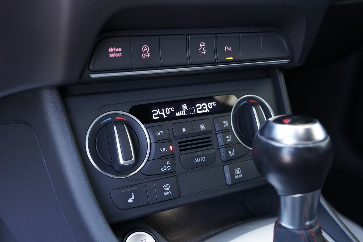 Audi Q3 2.0 TDi Quattro S-Line