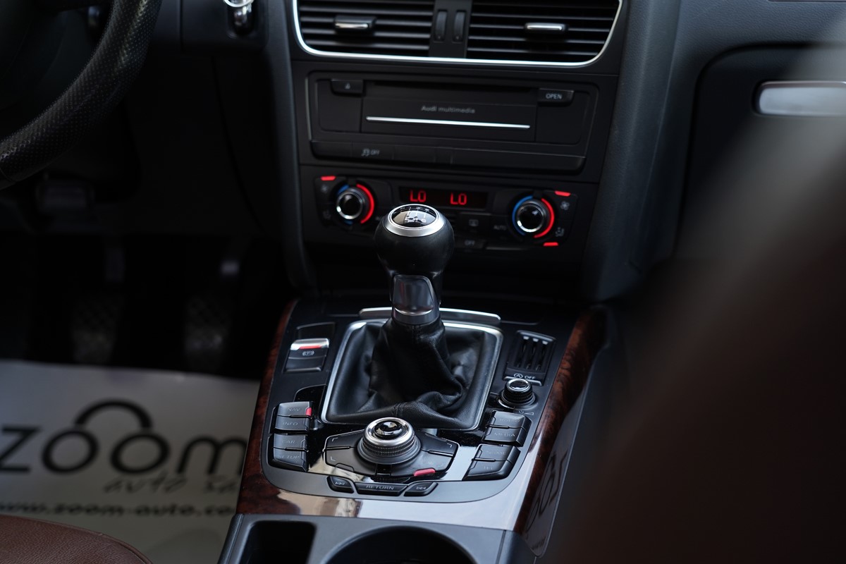 Audi A5
 2.0 TDI