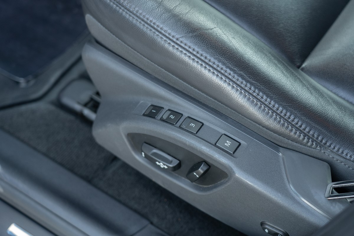 Volvo
 XC60 D4