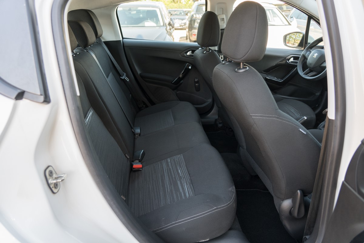 Peugeot 208 1.5 BlueHDI