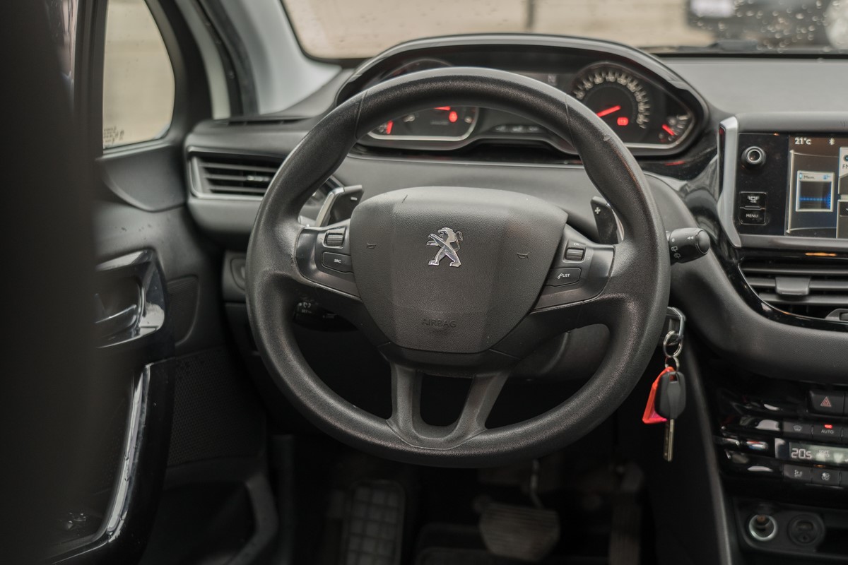Peugeot 208 1.4 BlueHDI