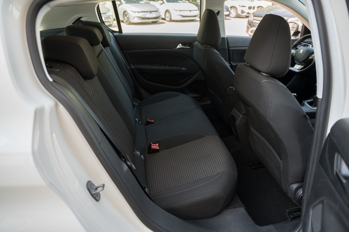 Peugeot 308 1.5 BlueHDI