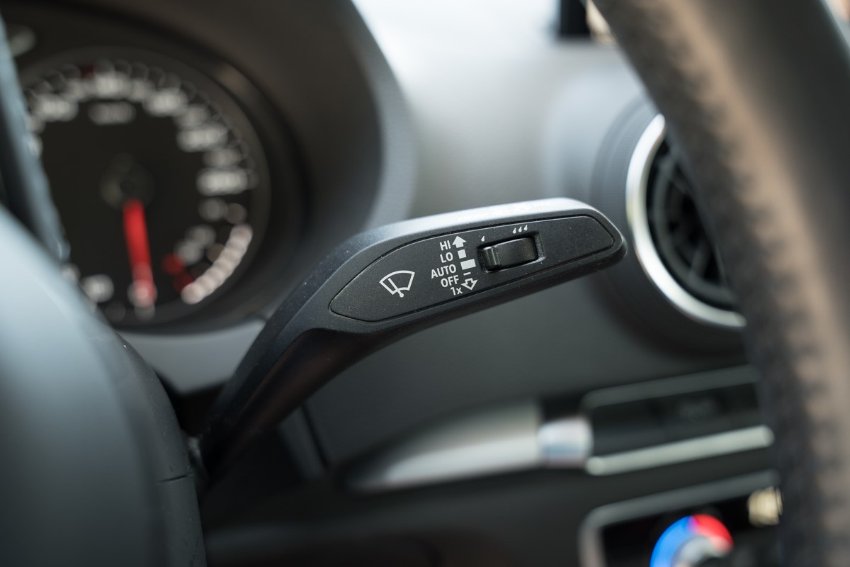 Audi A3
 30 TDI Sportback