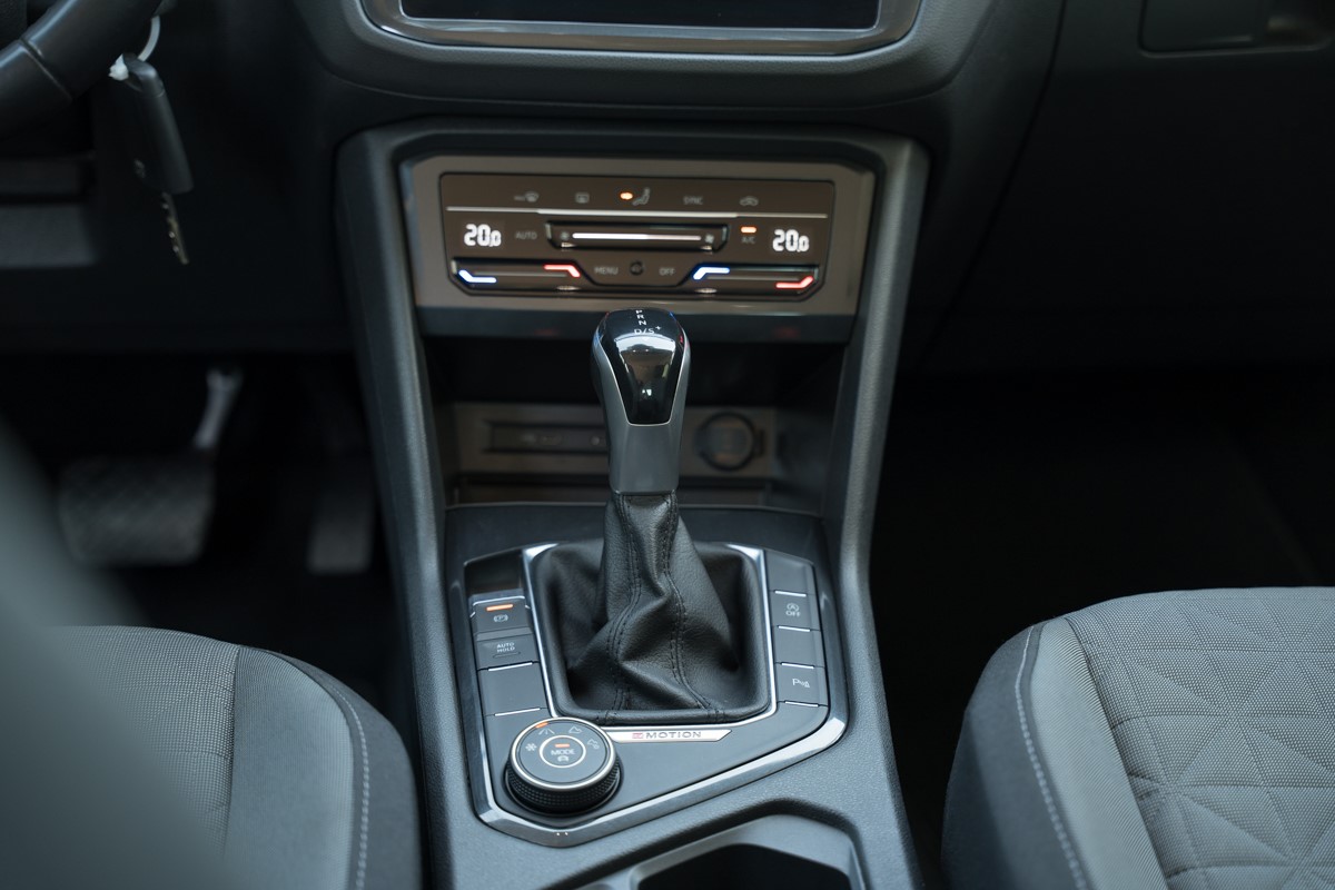 Volkswagen Tiguan
 2.0 TDI DSG 4MOTION