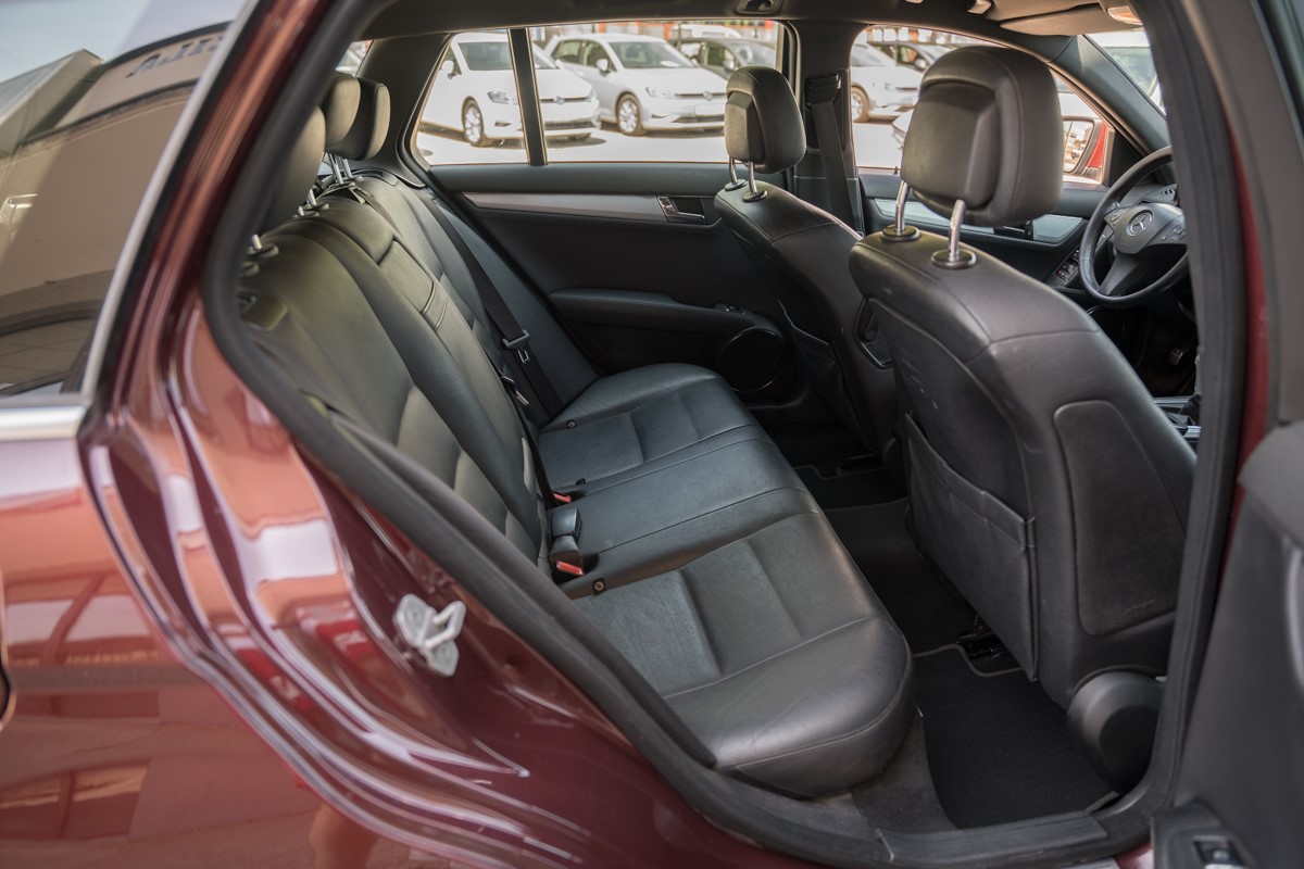 Mercedes-Benz C-Class
 220 CDI AMG