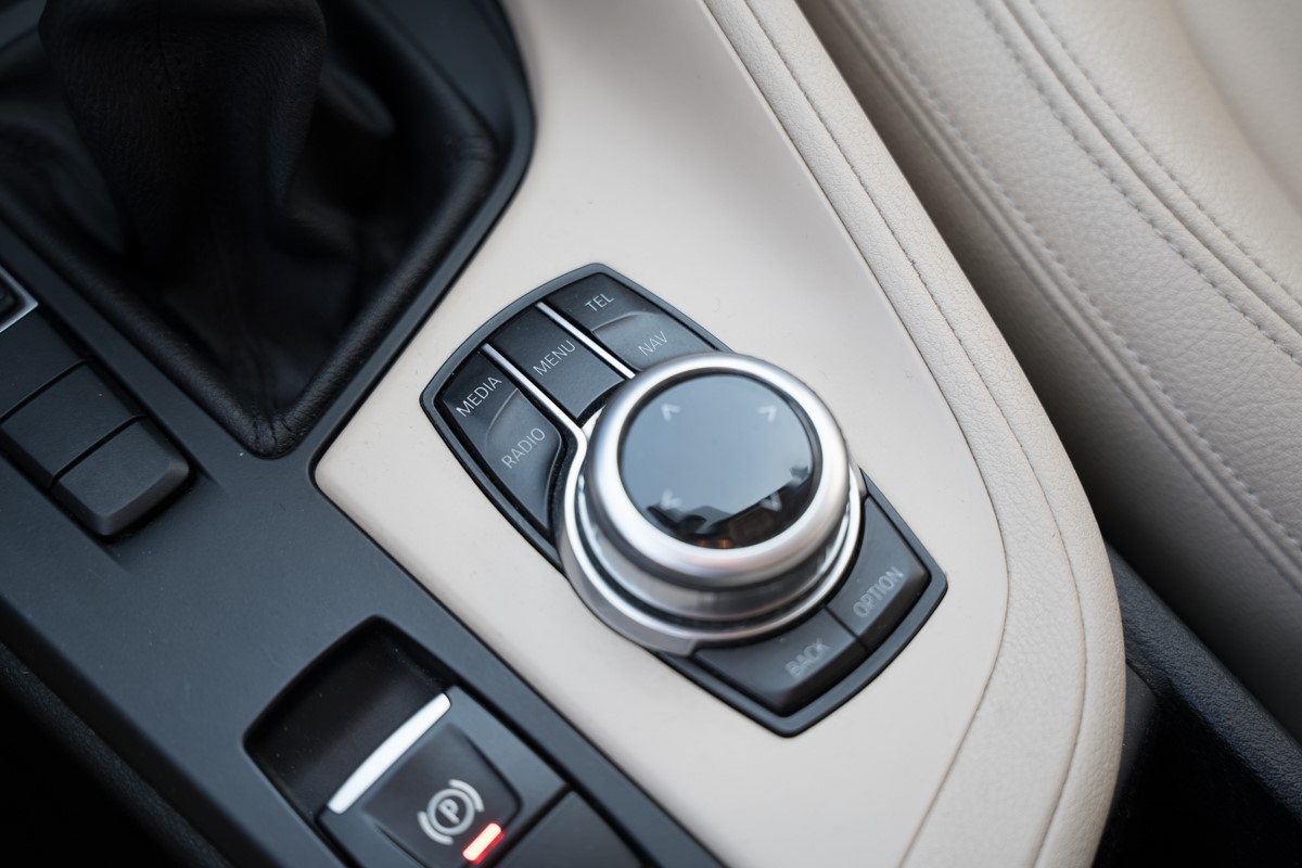 BMW
 X1  SDrive 18D