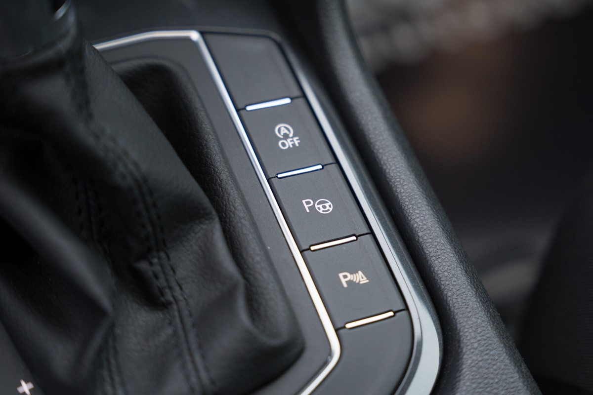 Volkswagen Tiguan
 2.0 TDI DSG 4MOTION