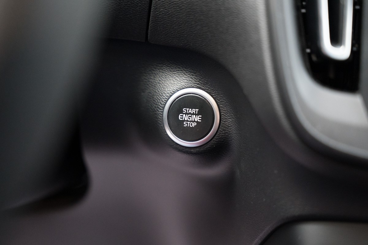 Volvo
 XC40 2.0 D D3