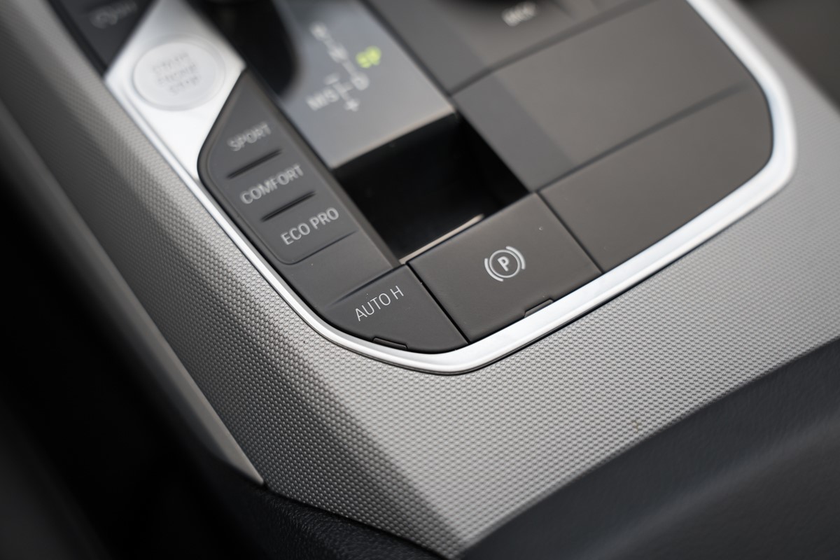BMW
 3-Series 318 D