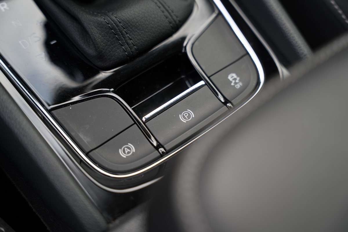 Škoda Karoq 1.6 TDI DSG