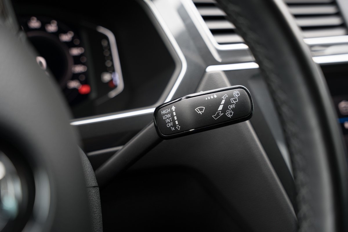 Volkswagen Tiguan
 2.0 TDI DSG 4MOTION