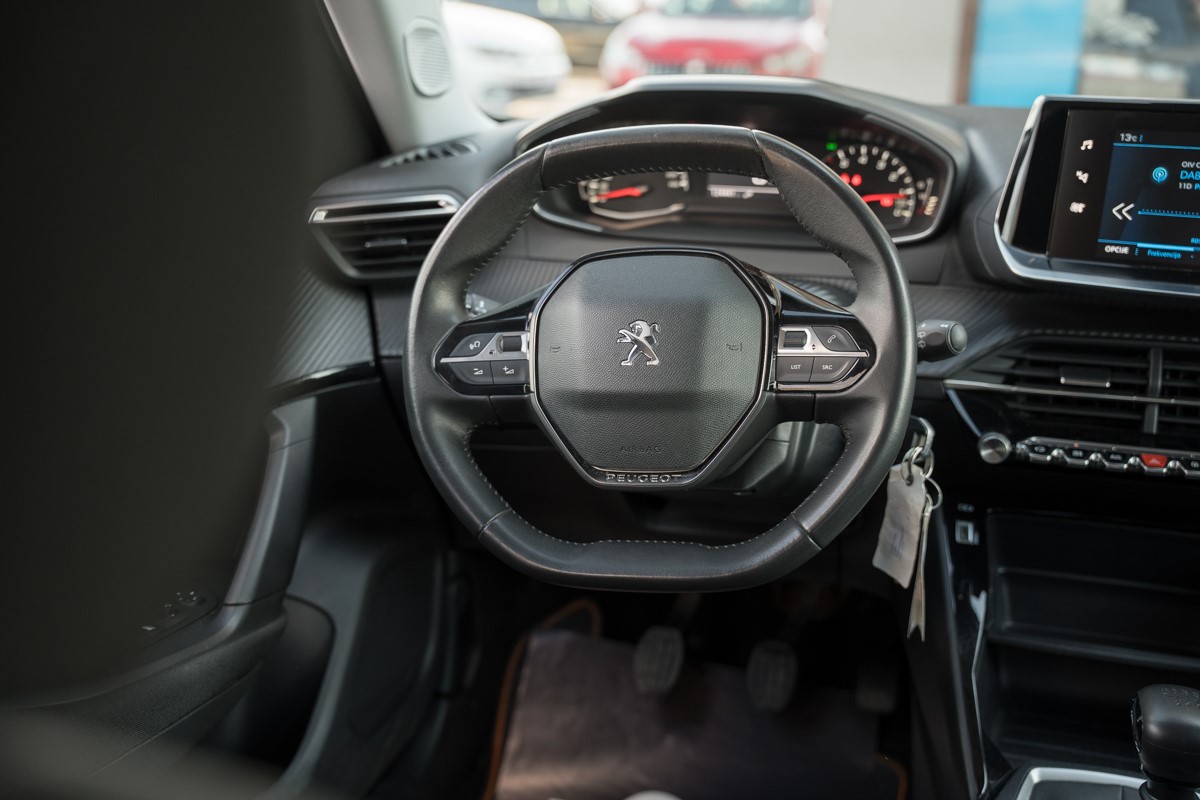 Peugeot 2008 1.5 BlueHDI