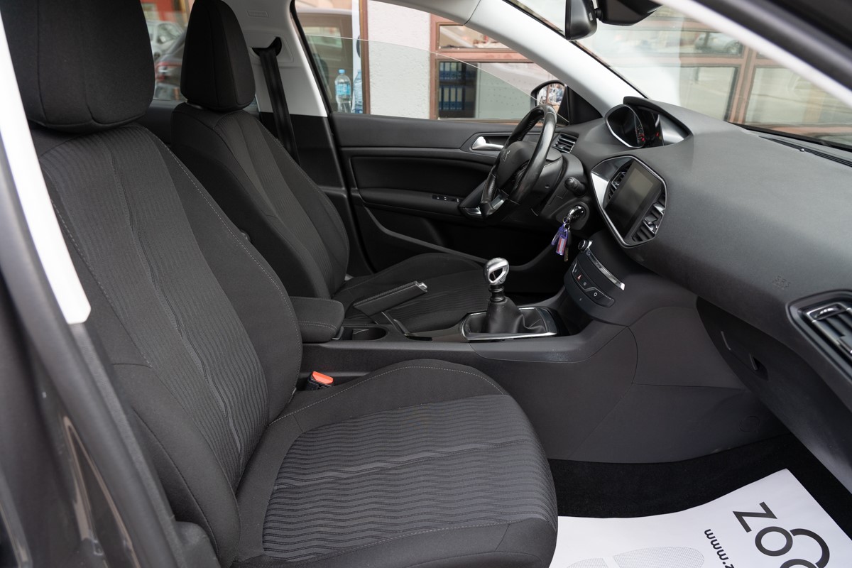 Peugeot 308 1,6 B-hdi