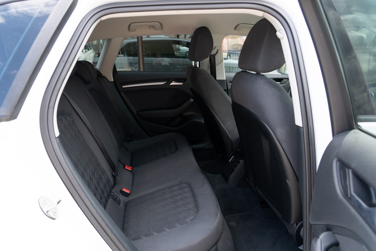 Audi A3
 1.6 TDI