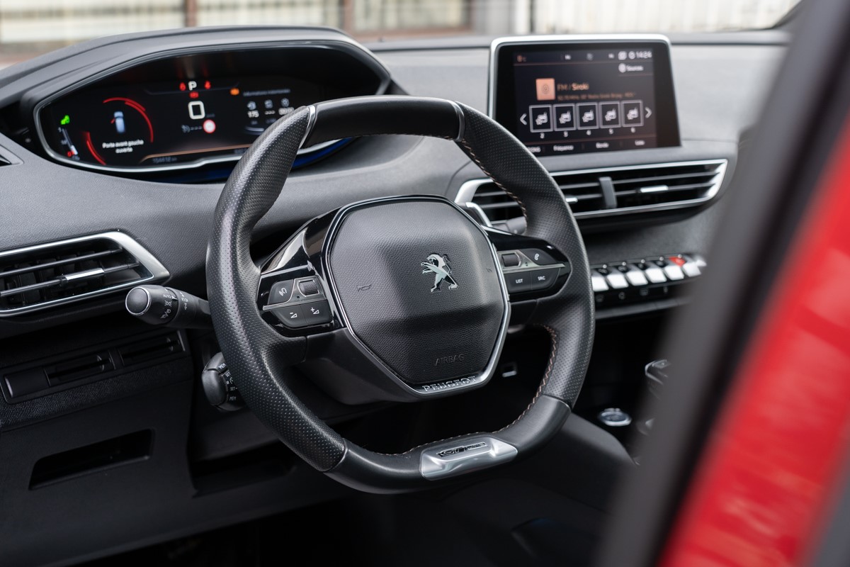 Peugeot 3008 1,6 BlueHDI GTline