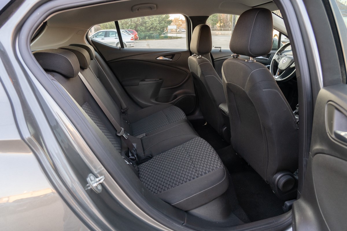 Opel Astra 1.6 D