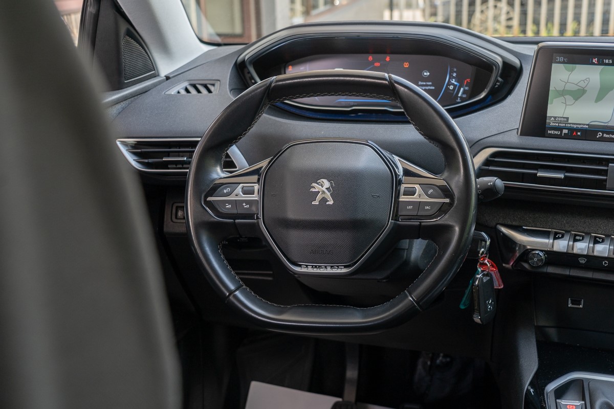 Peugeot 3008 1,6 BlueHDI