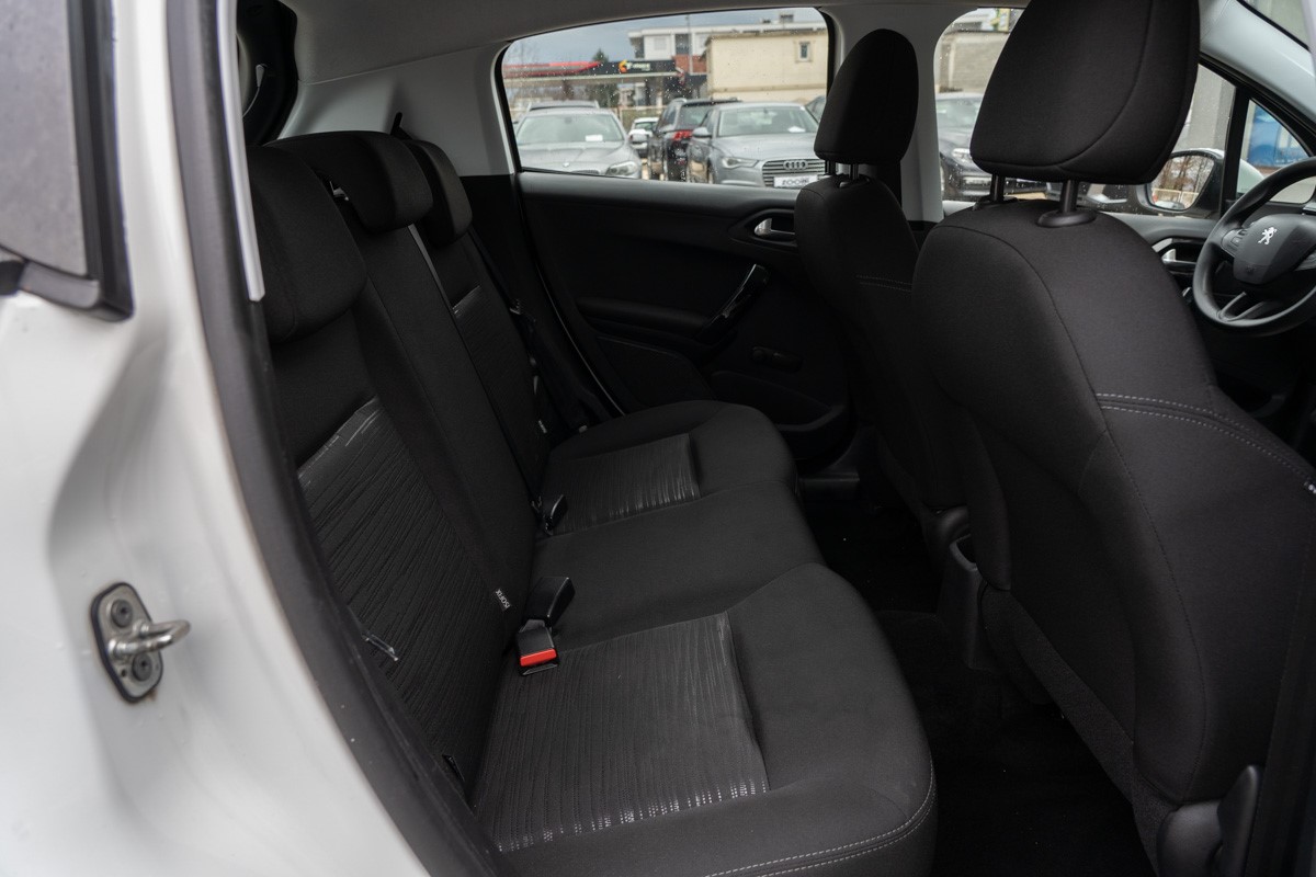Peugeot 208 1,6 BlueHDI