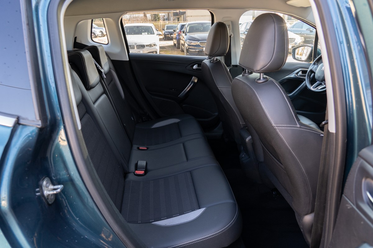 Peugeot 2008 1,6 BlueHDI