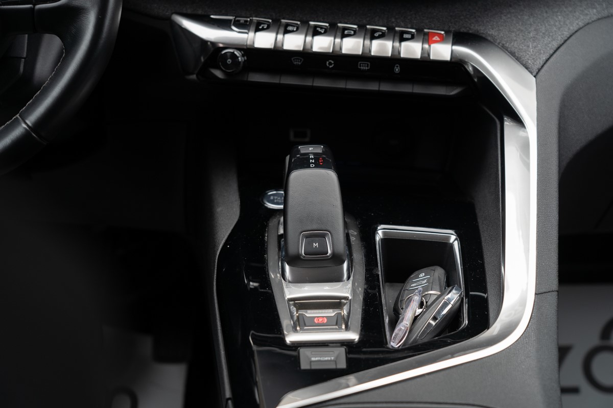 Peugeot 3008 1.6 BlueHDi Allure Business 