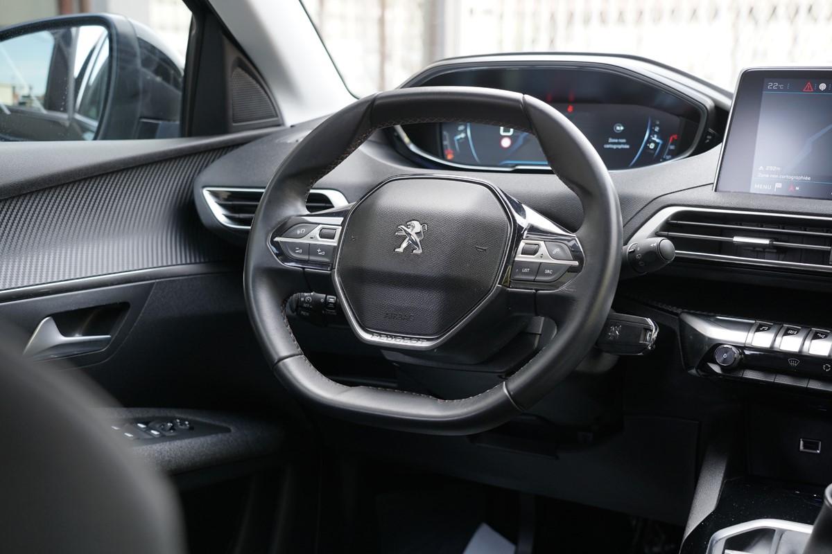 Peugeot 3008 1,6 BlueHDI