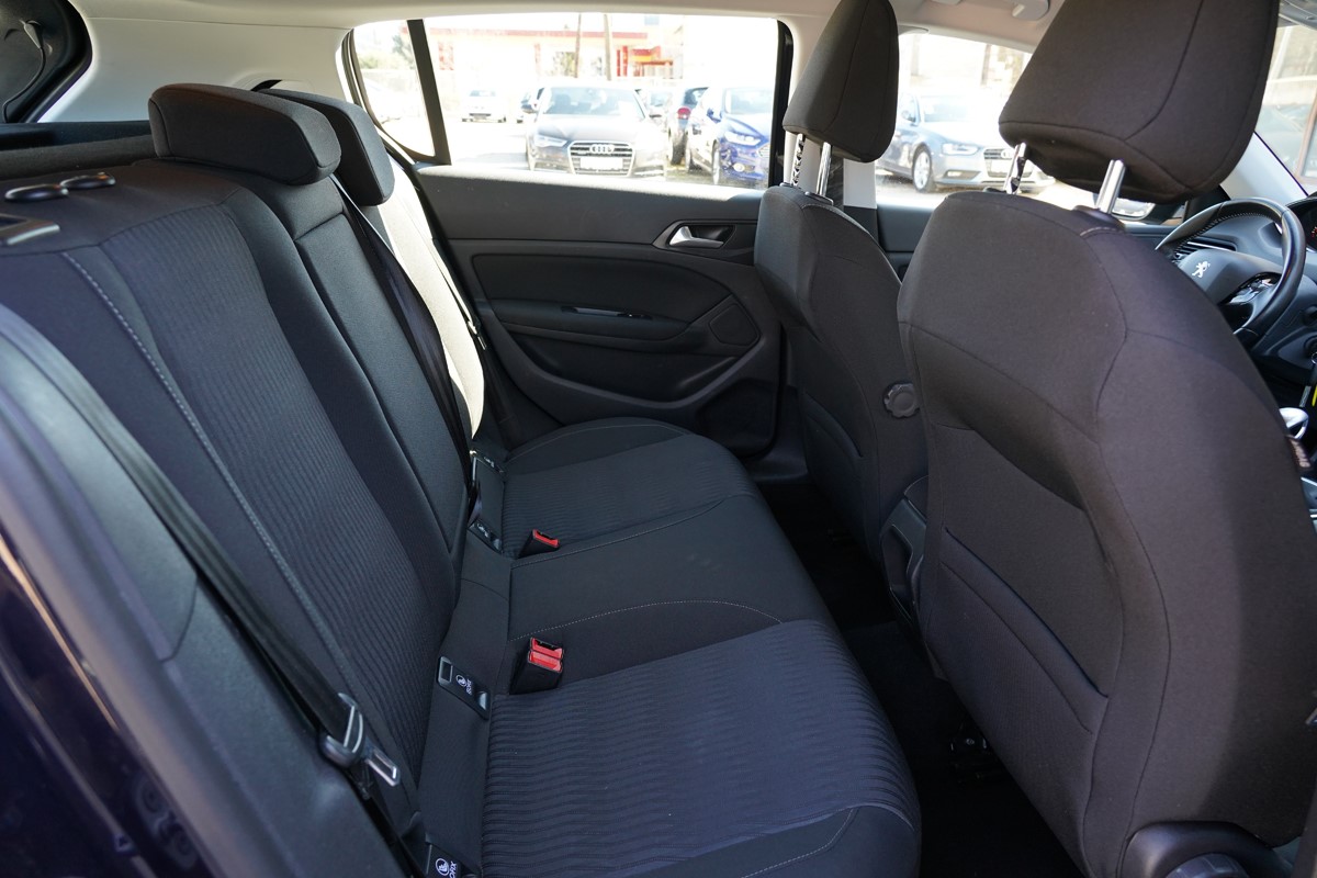 Peugeot 308 1,6 BlueHDI