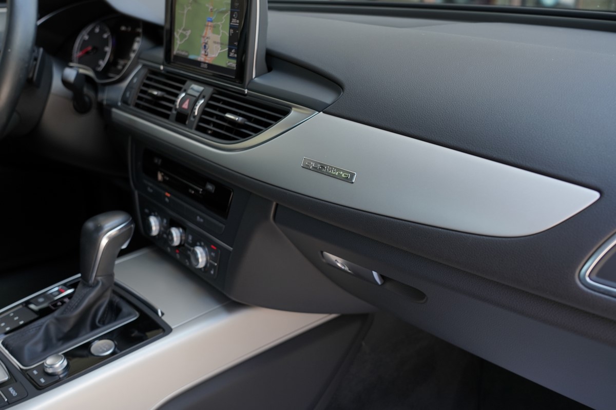 Audi A6
 3.0 TDI QUATTRO 320 KS