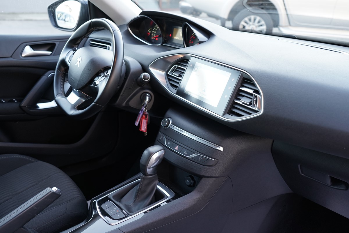 Peugeot 308 1,6 BlueHDI