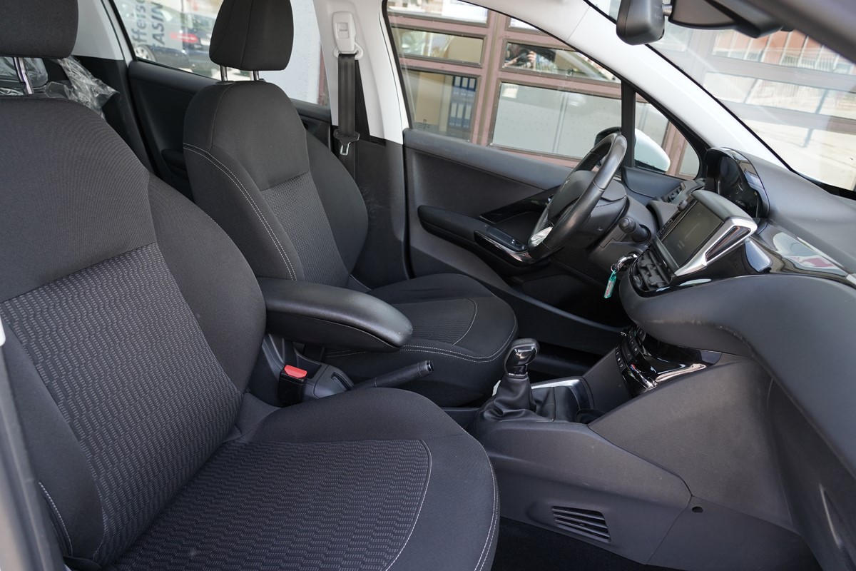 Peugeot 208 1,6 HDI