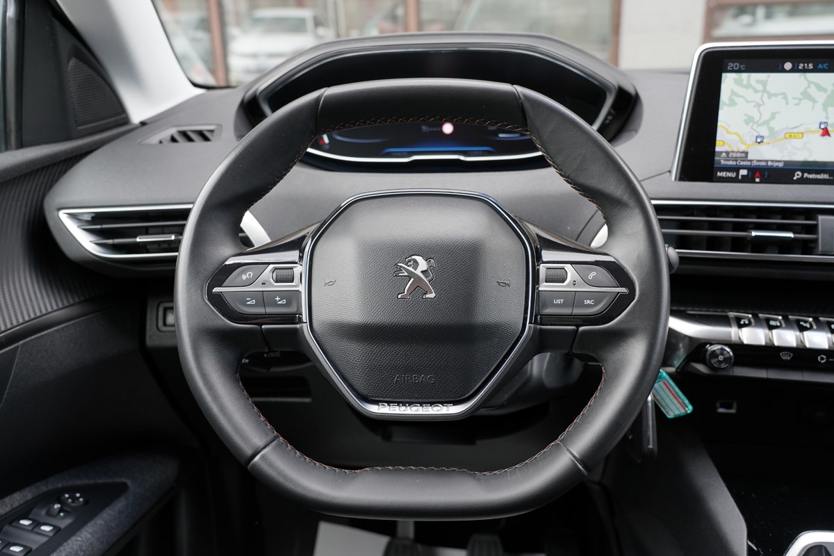 Peugeot 3008 1,6 BlueHDI