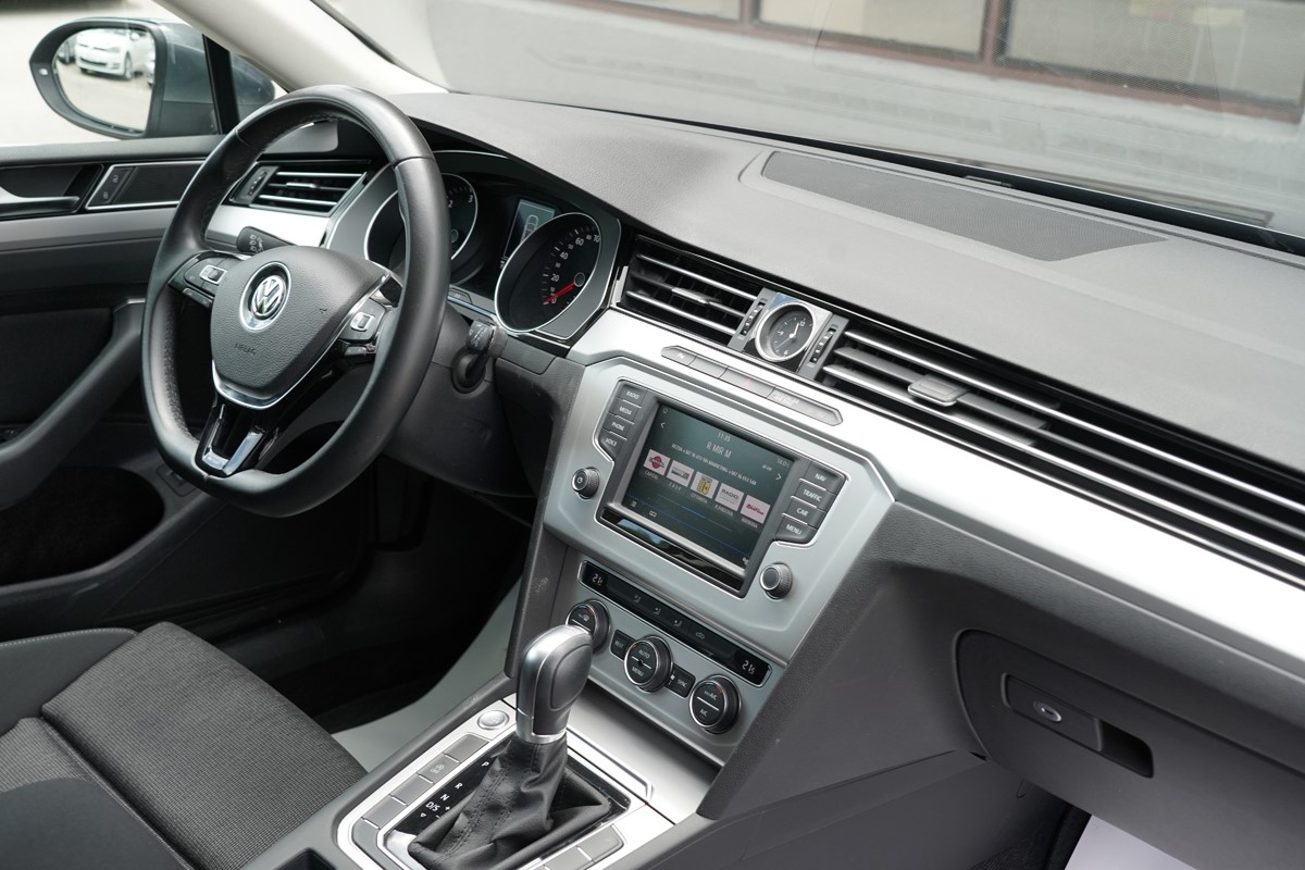 Volkswagen Passat SW 2.0 TDI Business BlueMotion DSG