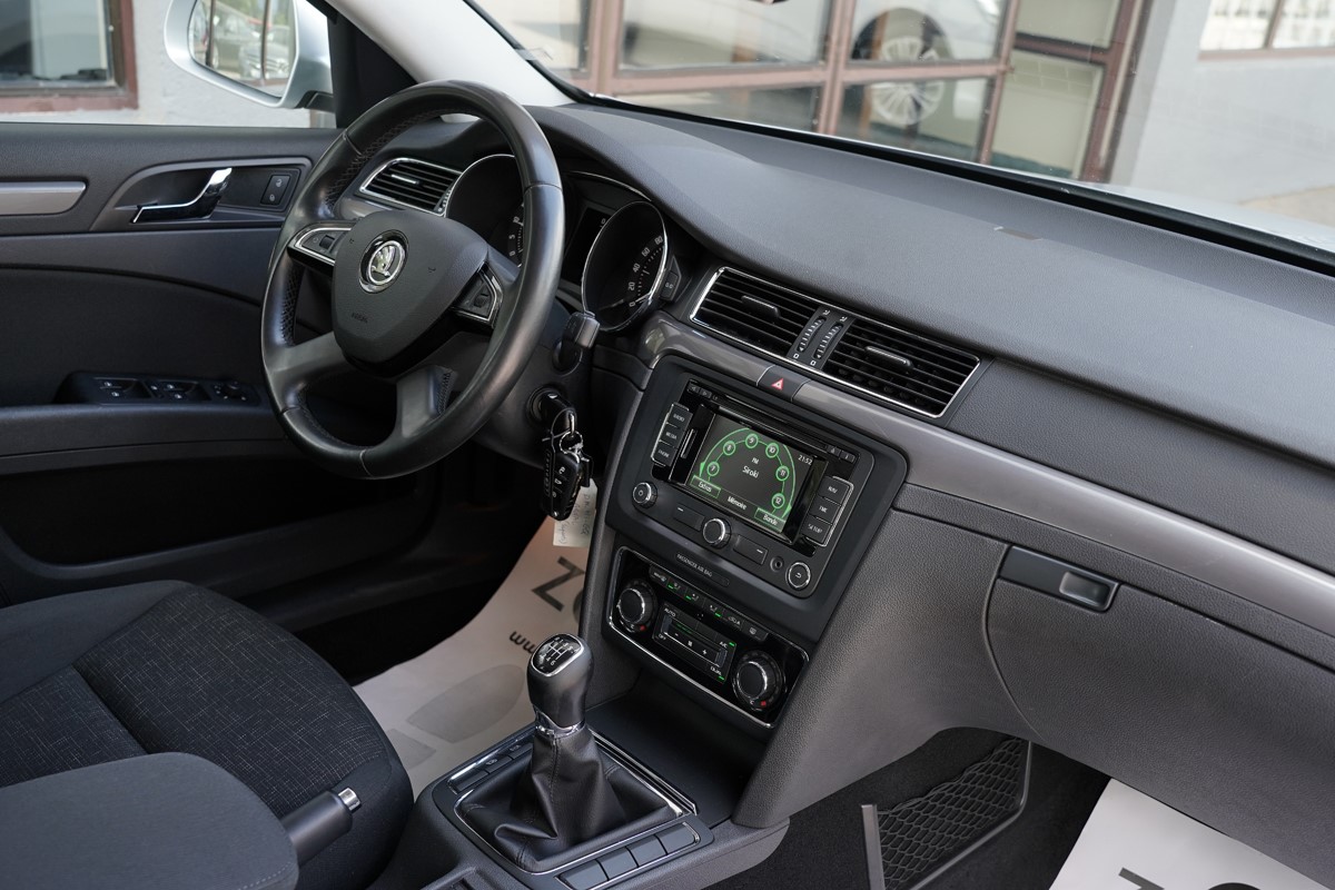 Škoda SUPERB 2,0 TDI