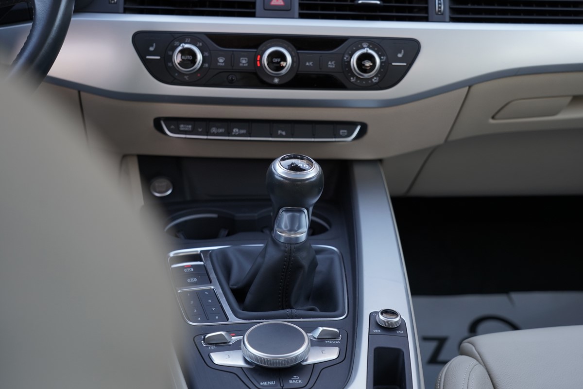 Audi A5
 2.0 TDI Sportback