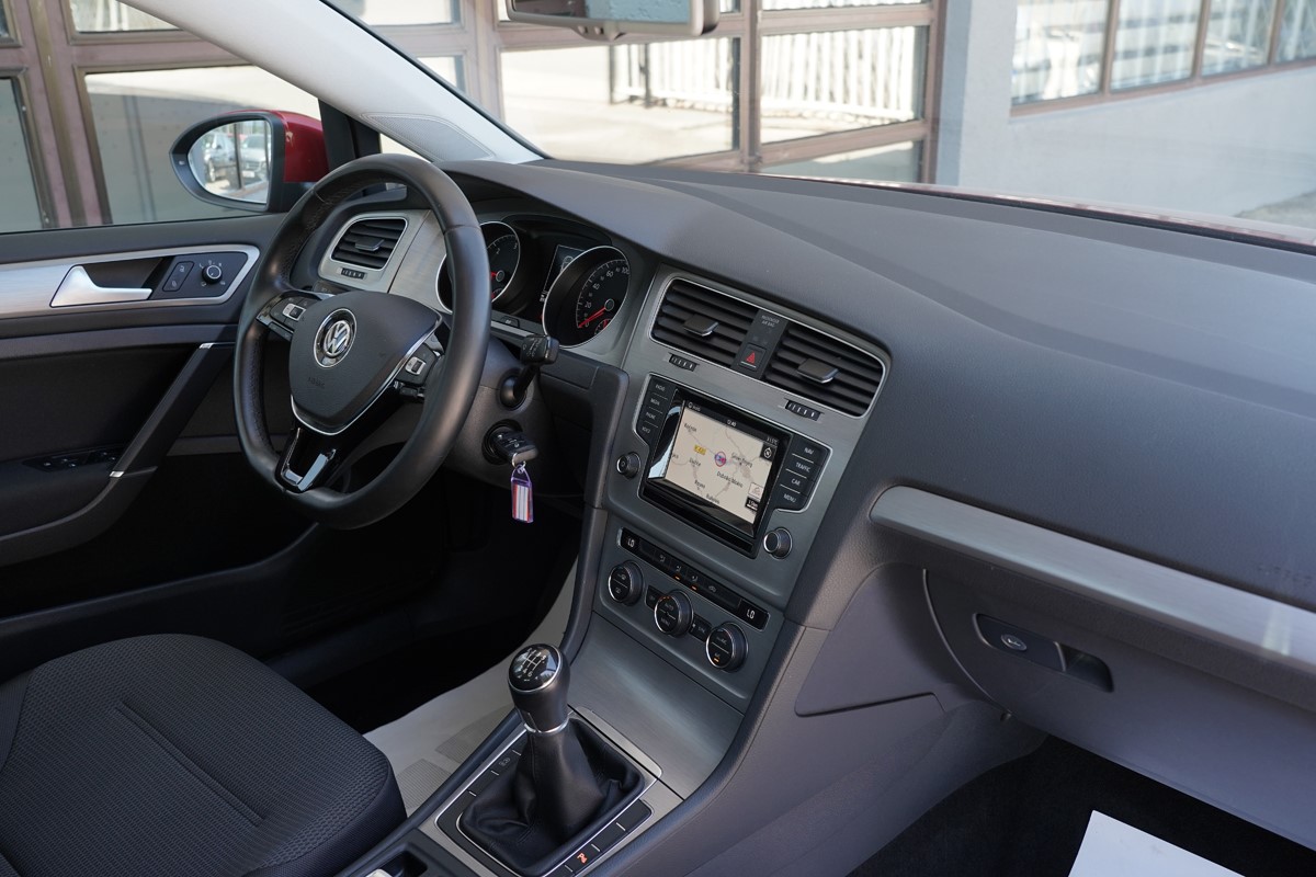 Volkswagen Golf 7 1.6 TDi BlueMotion Confortline Business