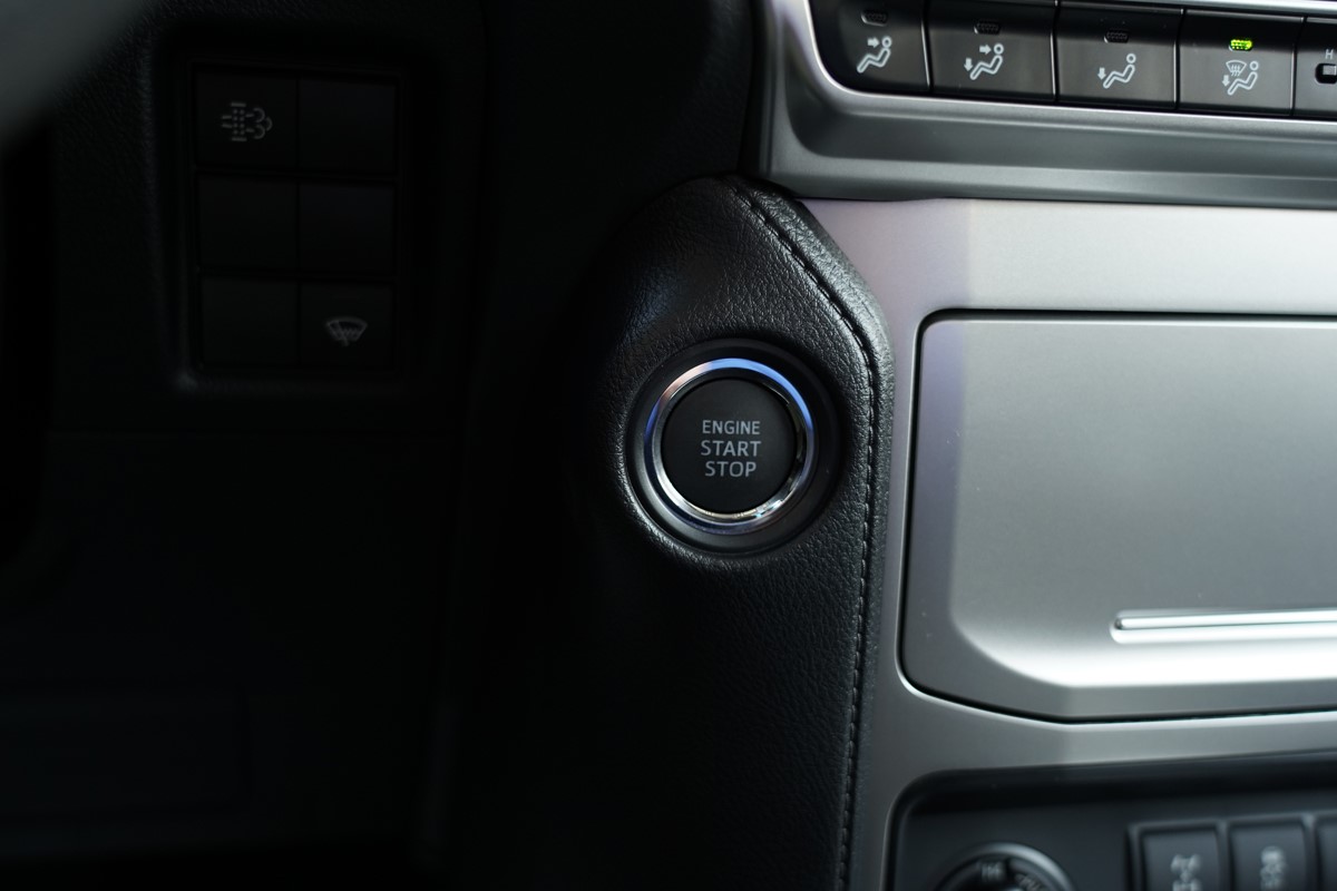 Toyota
 Land Cruiser
 2,8 D-4D