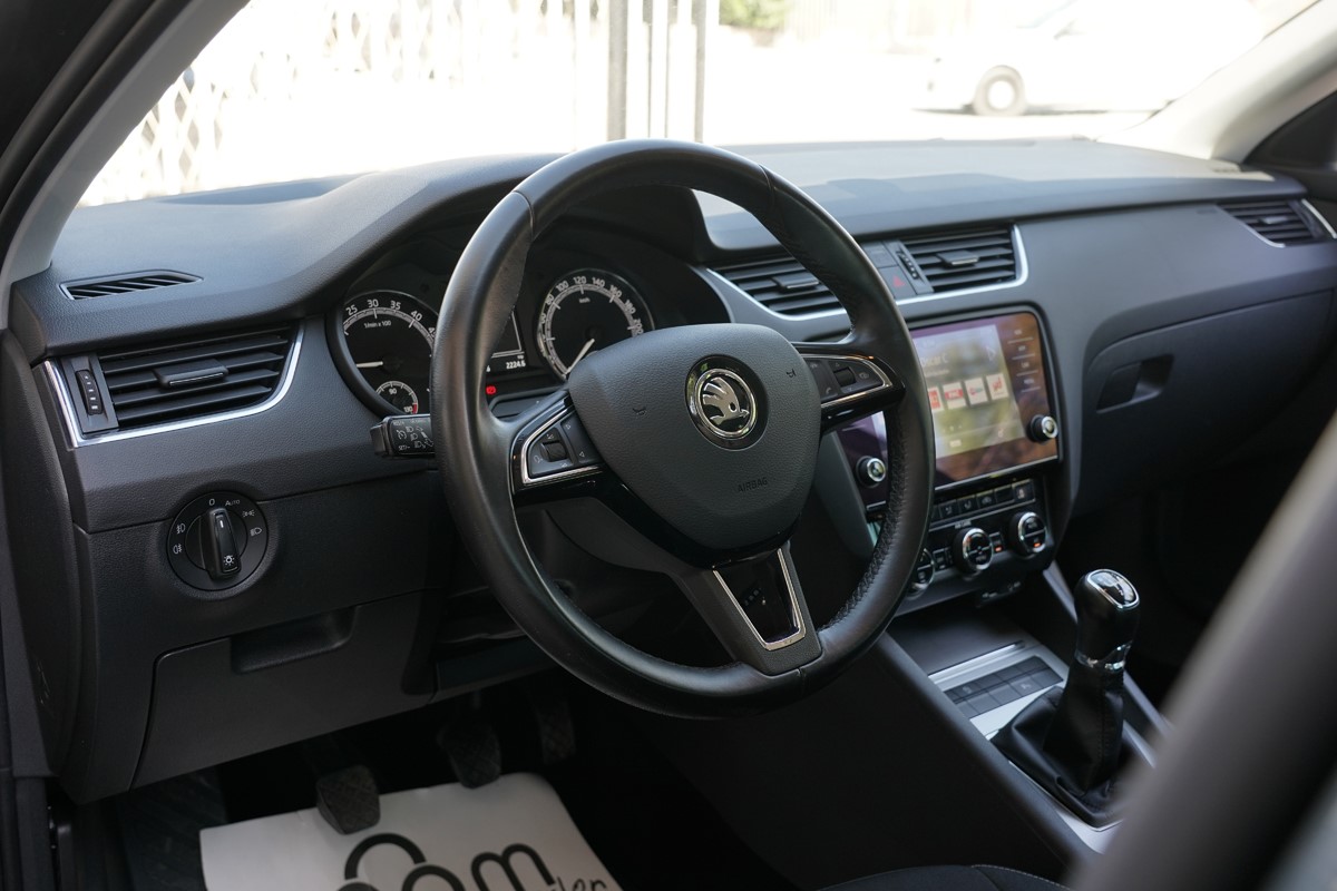Škoda Octavia BUSINESS 1.6 TDI