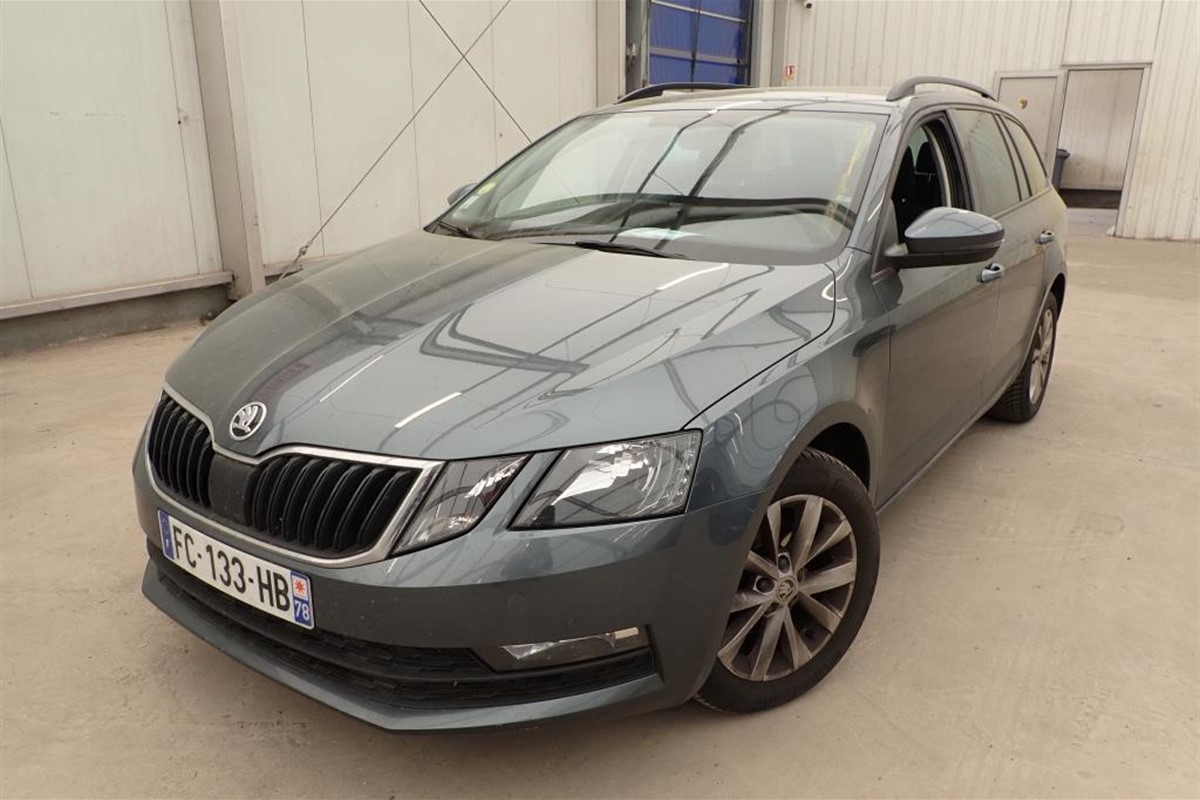 Škoda Octavia Combi 1.6 TDi Business DSG7