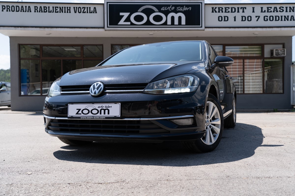Volkswagen Golf 1.6 TDi BlueMotion Confortline Business