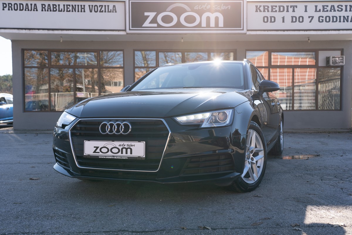 Audi A4
 2.0 TDI