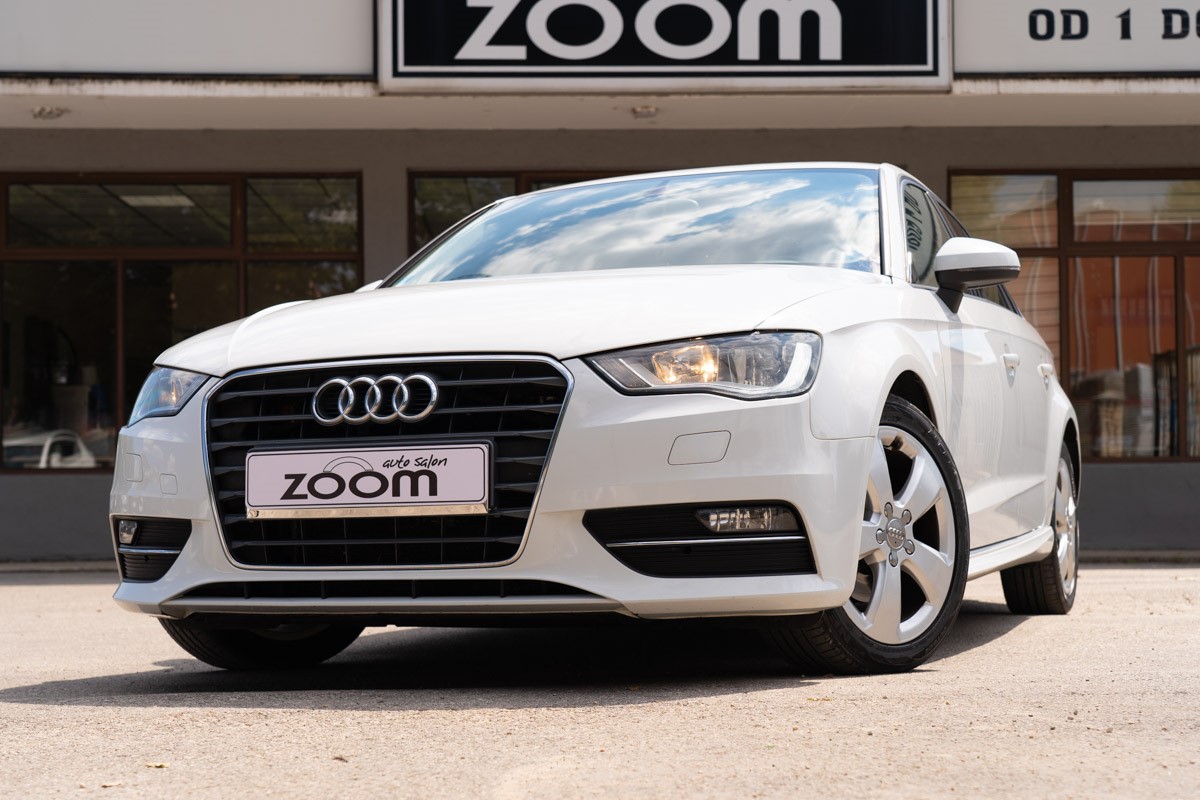 Audi A3
 1.6 TDI