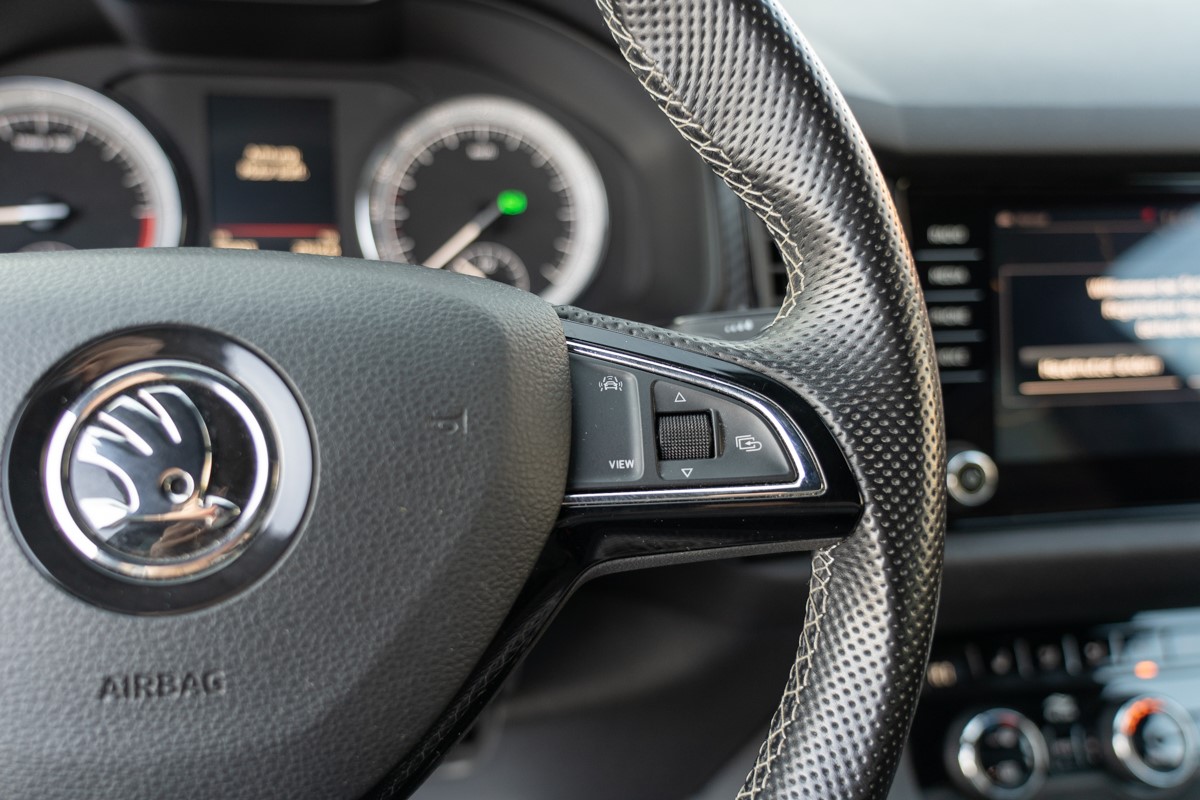Škoda Kodiaq 2.0 TDi Sportline AWD 7 SJEDALA