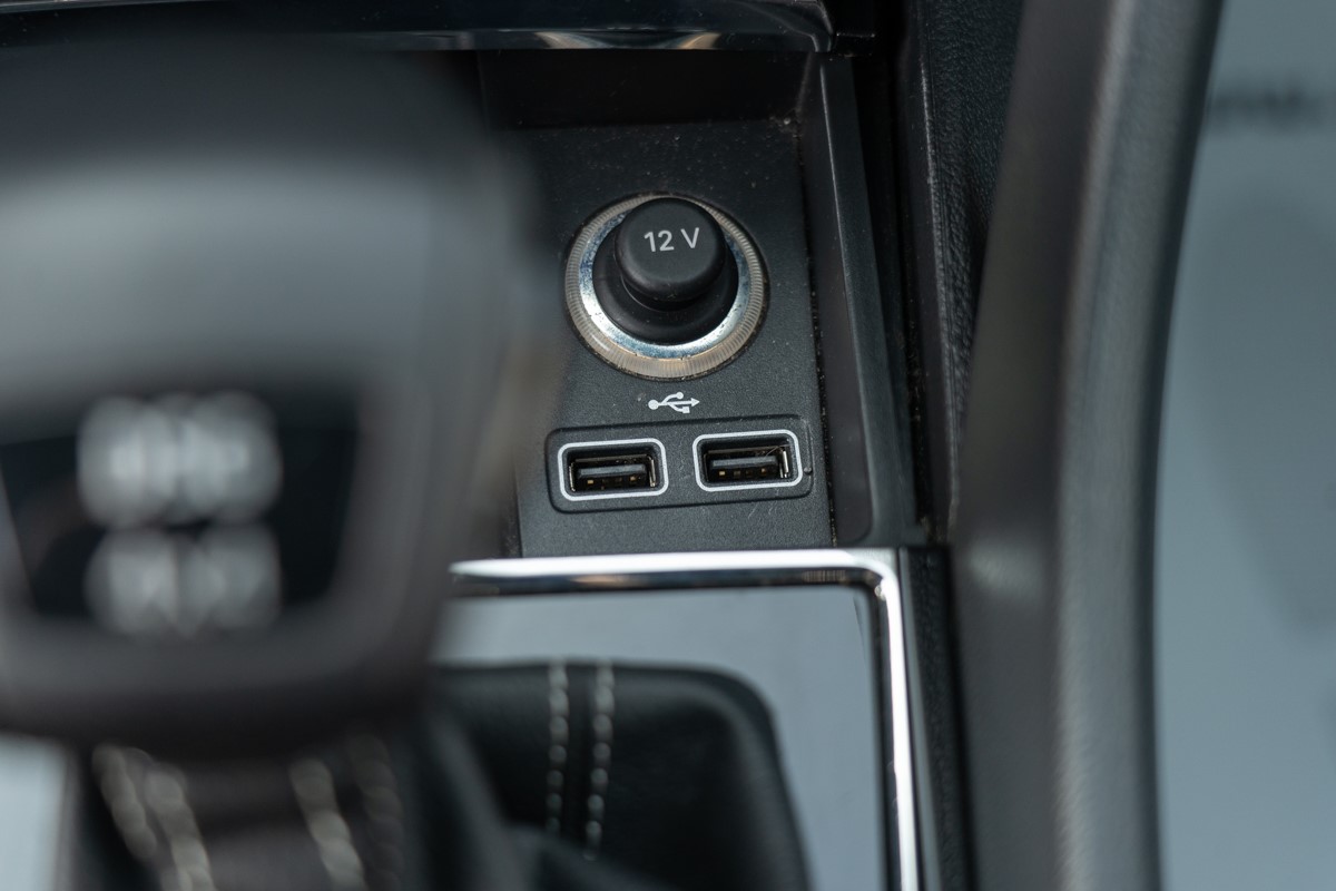 Škoda Kodiaq 2.0 TDi Sportline AWD 7 SJEDALA